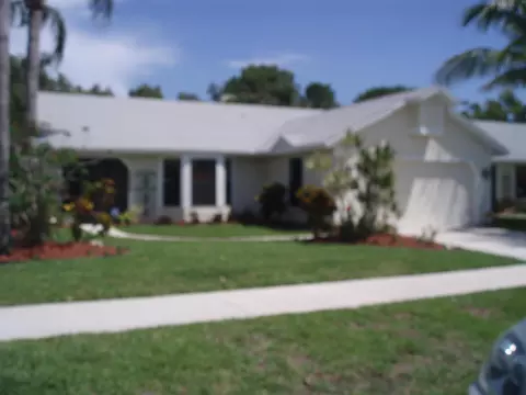 4021 SE Jacaranda, Stuart, FL 34997 photo 1