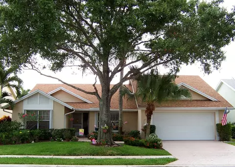 102 Adobe Cir, Jupiter, FL 33458 photo 1