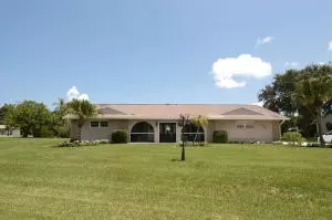 5020 SE Sterling Cir, Stuart, FL 34997 photo 1