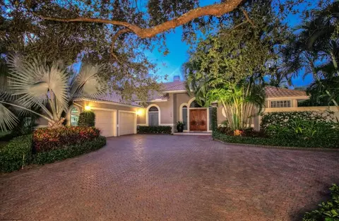 138 Commodore Dr, Jupiter, FL 33477 photo 1