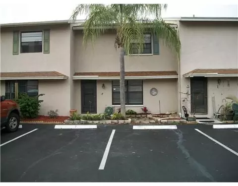 79 SW Blackburn Ter #2, Stuart, FL 34997 photo 1