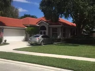 201 S Hampton Dr, Jupiter, FL 33458 photo 1