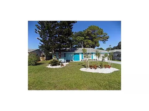 953 NW 12th, Stuart, FL 34994 photo 1