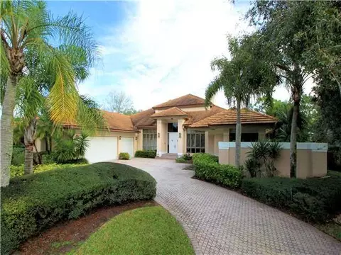 3055 SE Doubleton Dr, Stuart, FL 34997 photo 1
