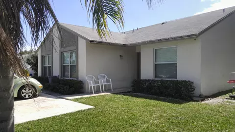 175 Pinewood, Jupiter, FL 33458 photo 1