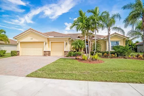 133 SEthan, Stuart, FL 34997 photo 1