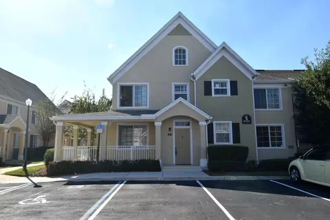 1617 SE Pomeroy St, Stuart, FL 34997 photo 1