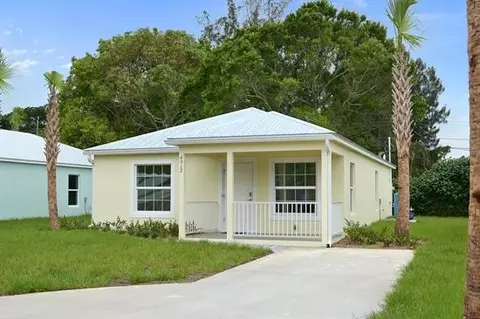 4912 SE Flounder Ave, Stuart, FL 34997 photo 1