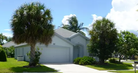 83 Maple Ln, Boynton Beach, FL 33436 photo 1