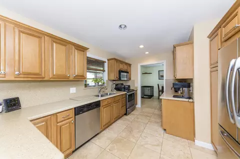 5456 SE 52nd Ave, Stuart, FL 34997 photo 1