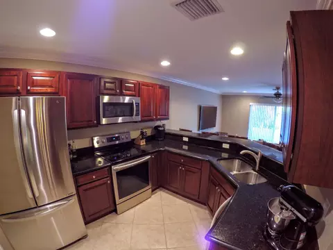2805 SE Birmingham Dr, Stuart, FL 34994 photo 1