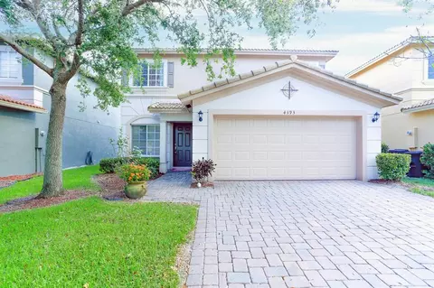 4393 SE Graham Dr, Stuart, FL 34997 photo 1
