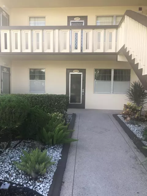 1099 Wolverton E, Boca Raton, FL 33434 photo 1
