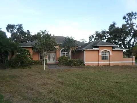 915 SE 15th St, Okeechobee, FL 34974 photo 1