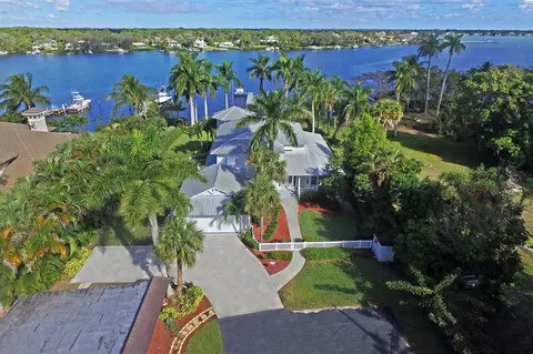 5331 Center St, Jupiter, FL 33458 photo 1