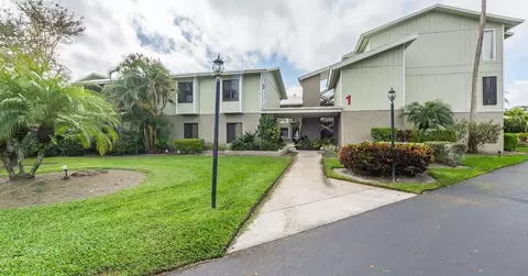 800 NW Nw Frk #1-2, Stuart, FL 34994 photo 1
