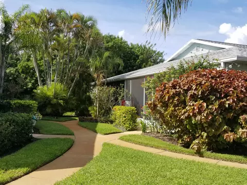 2130 SEdler, Stuart, FL 34994 photo 1