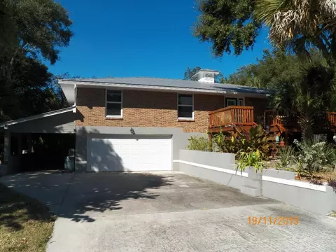 4239 SE Palmetto St, Stuart, FL 34997 photo 1