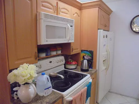 4062 Exeter D, Boca Raton, FL 33434 photo 1