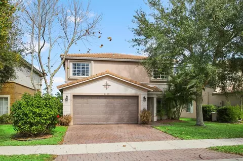 4442 SE Graham Dr, Stuart, FL 34997 photo 1