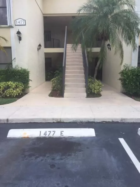 1465 W Lake Crystal Dr #G, West Palm Beach, FL 33411
