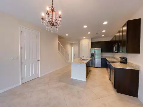 623 SW Glen Crst SW, Stuart, FL 34997 photo 1