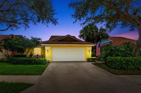 313 Natchez, Jupiter, FL 33477 photo 1