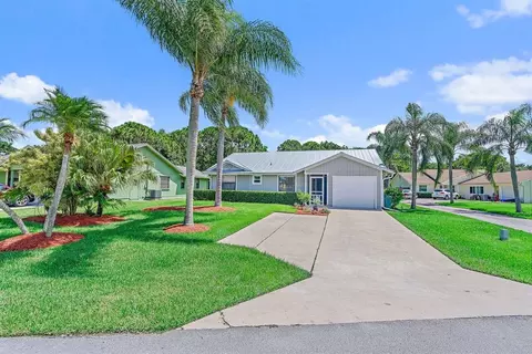 4118 SE Peppertree St, Stuart, FL 34997 photo 1
