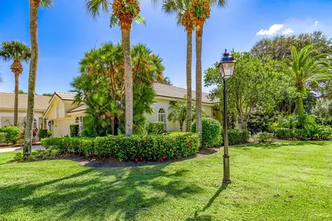 3770 Shearwater Dr, Jupiter, FL 33477 photo 1