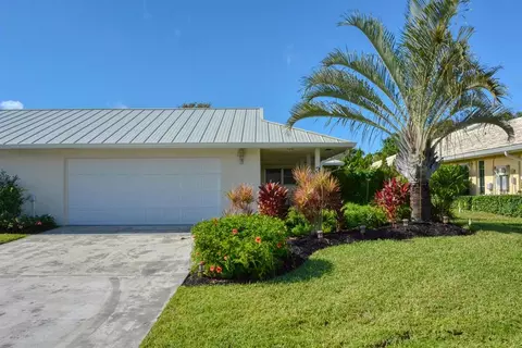 3862 SE Fairway W, Stuart, FL 34997 photo 1