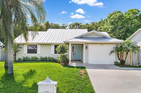 6774 SE Raintree Ave, Stuart, FL 34997 photo 1