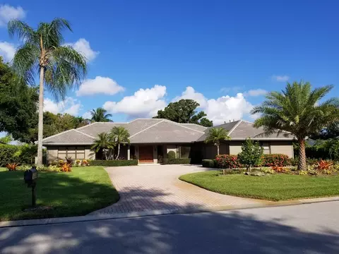 6400 SE Winged Foot Dr, Stuart, FL 34997 photo 1