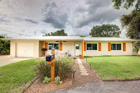 1200 SE Seashell, Stuart, FL 34996 photo 1