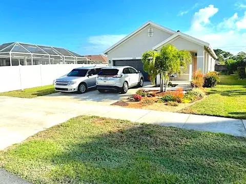 5525 SE Horizon Ave, Stuart, FL 34997 photo 1