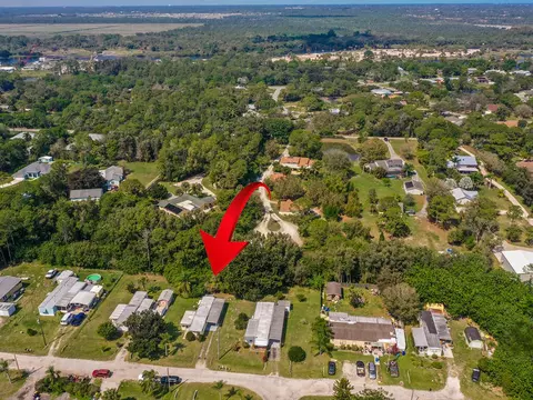 1801 SW Saint George St, Stuart, FL 34997 photo 1
