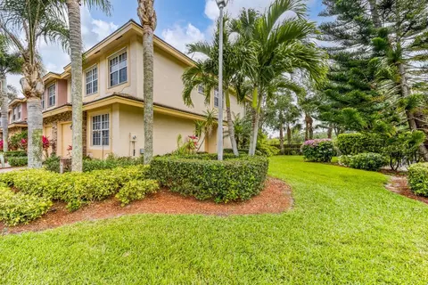 424 SE Bloxham, Stuart, FL 34997 photo 1