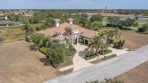 103 SE Rio Casarano, Port Saint Lucie, FL 34984