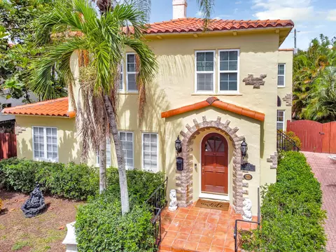 3211 Washington Rd, West Palm Beach, FL 33405