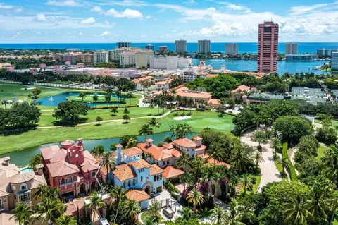 385 Mizner Lake Estates Dr, Boca Raton, FL 33432