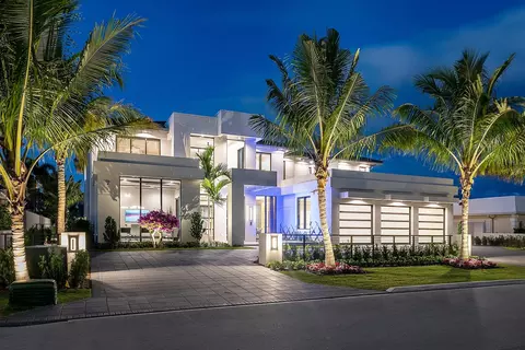 329 Royal Palm Way, Boca Raton, FL 33432