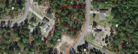 8696 N Iberian Dr, Citrus Springs, FL 34433