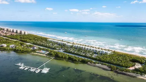 7700 S Ocean Dr #COTTAGE 23, Jensen Beach, FL 34957
