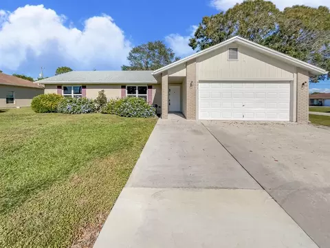 601 SW Dalton Cir, Port Saint Lucie, FL 34953