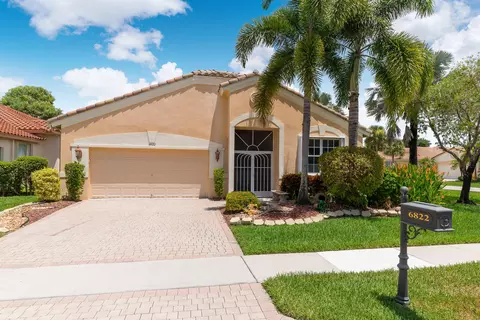 6822 Passero St, Lake Worth, FL 33467