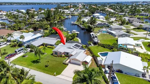 227 SW Riverway Blvd, Palm City, FL 34990