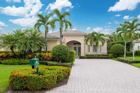 7647 Preserve Ct, West Palm Beach, FL 33412