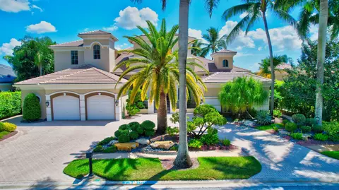 17085 Whitehaven Dr, Boca Raton, FL 33496