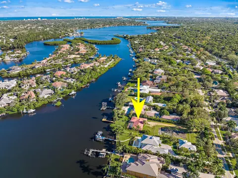 19063 SE Jupiter River Dr, Jupiter, FL 33458