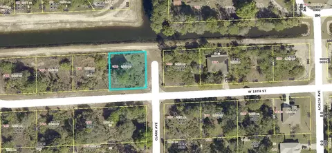 1400 W 18th St, Lehigh Acres, FL 33972