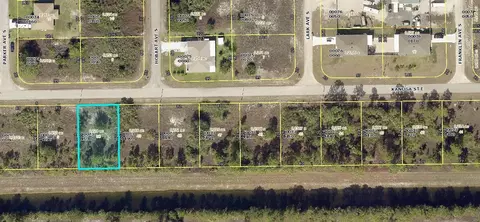1018 Kanuga St E, Lehigh Acres, FL 33974
